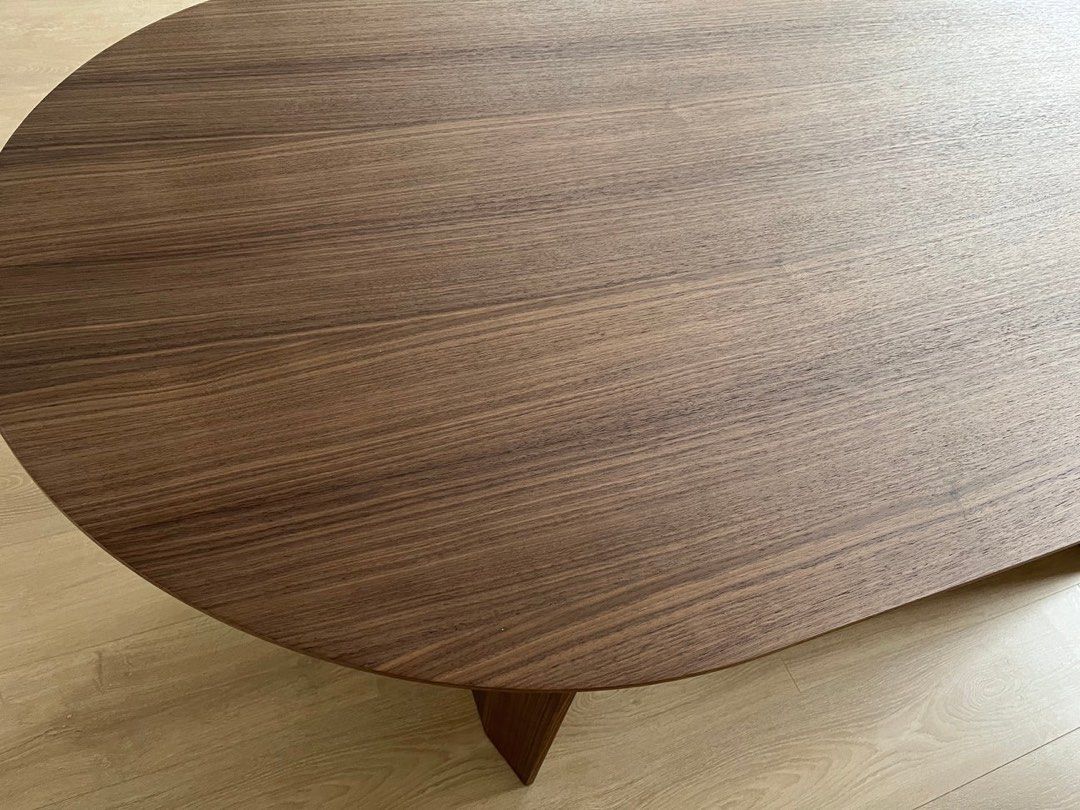 AUSTON Wood Dining Table